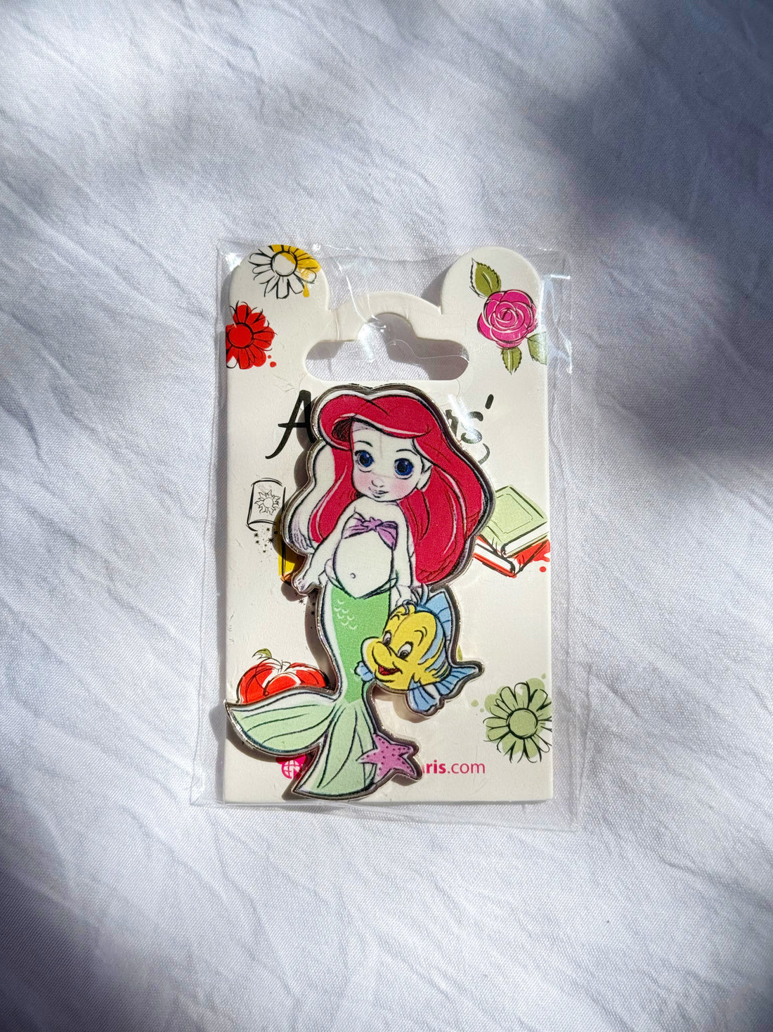 Disneyland Paris Baby Little Mermaid Pin with Flounder – Animators Collection | Disney Little Mermaid Pin, Disney Pins, Disney Paris Pin Trading