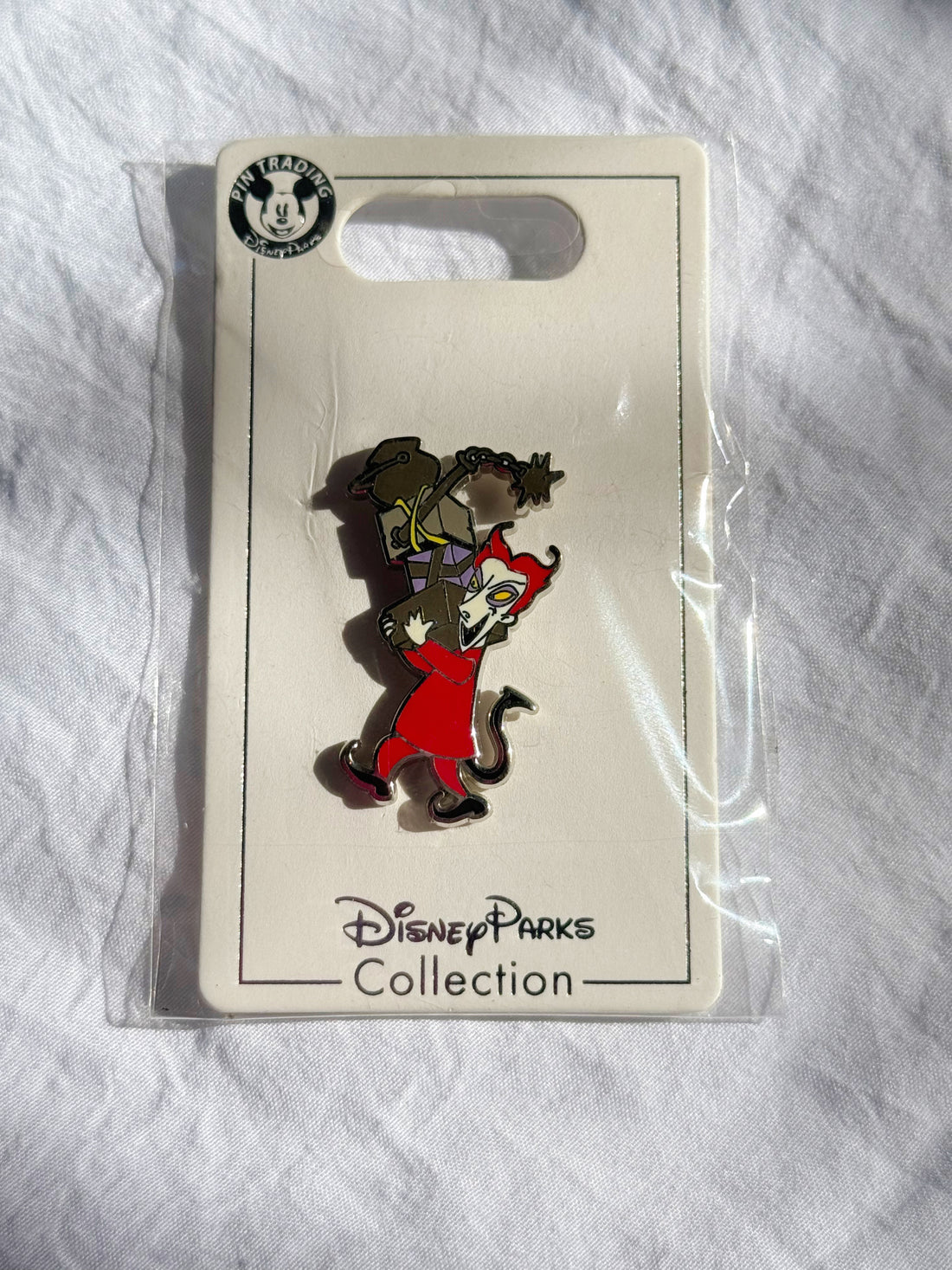Nightmare Before Christmas Lock Carrying Gifts Enamel Pin – Disney Pin, Collectible Enamel Pin for Backpack & Hats