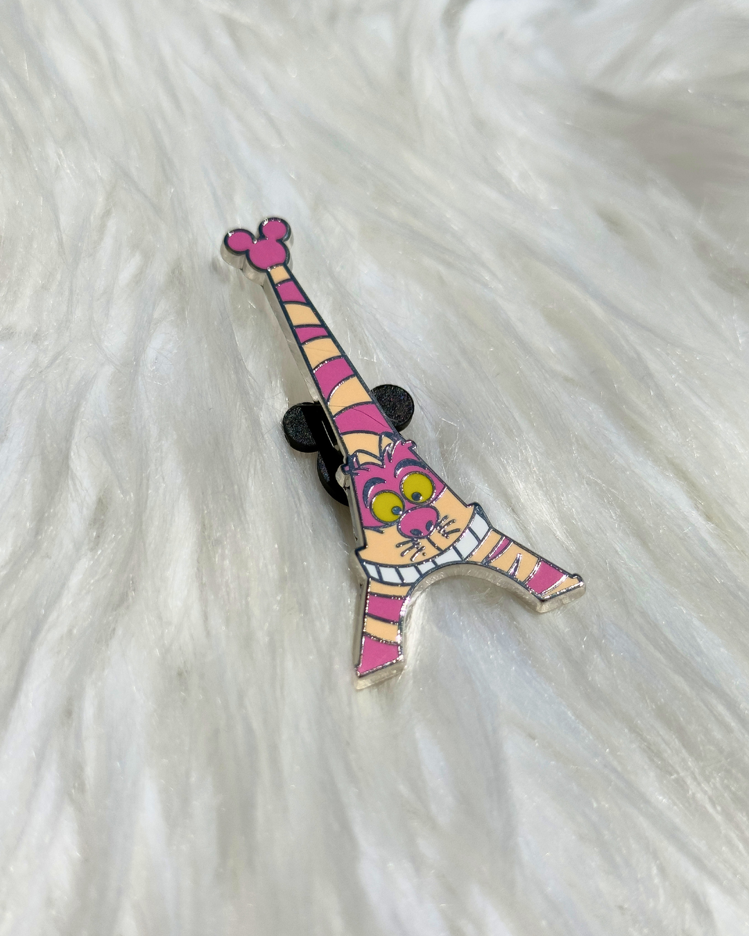 Official Disney Parks Cheshire Cat Eiffel Tower Pin – Alice in Wonderland Collectible