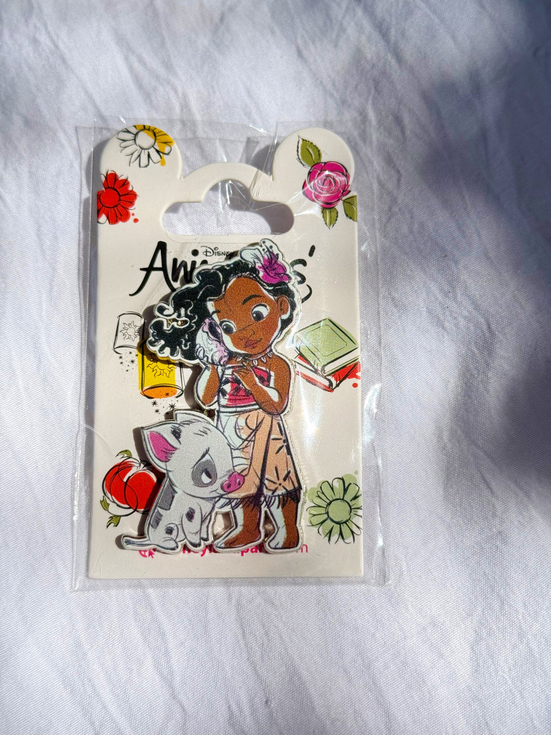Disneyland Paris Baby Moana Pin with Pua – Animators Collection | Disney Moana Pin, Disney Pins, Disney Paris Pin Trading